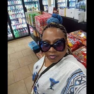 Meet your Posher, Eboni